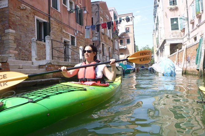 2 Hour Venice Canal Kayak Tour - Premium experience by day - Who will enjoy this most