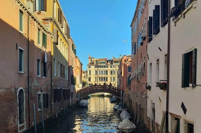 2-hour Venice Guided Walking Tour with Gondola ride - Why Rialto makes a strong starting point
