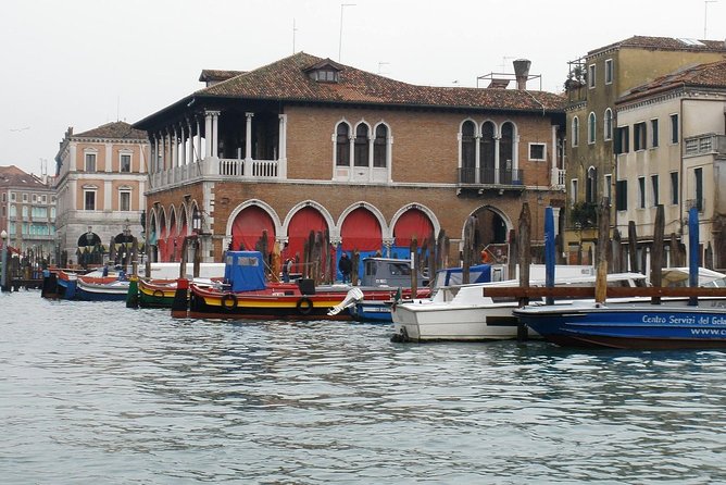 2-hour Venice Guided Walking Tour with Gondola ride - San Giacomo di Rialto and the oldest church tradition