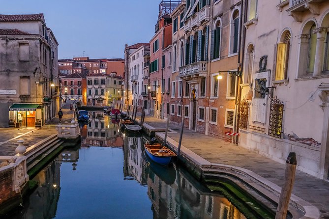 3 Hours Private Original Venice Photo Walk - The quieter canals and working corners of Venice