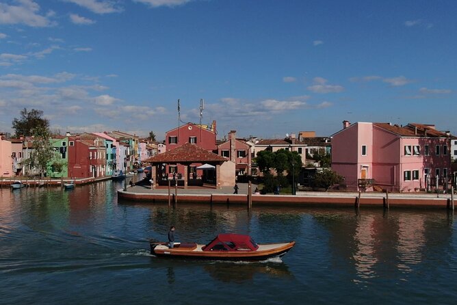 5-Hour Guided Tour of the Magic Islands by Vintage Boat in Venice - San Francesco del Deserto and a rare moment of silence