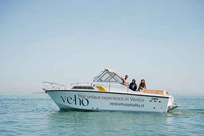 6-hour tour of Murano, Burano and Torcello by private boat - Burano, with painted houses and old lace
