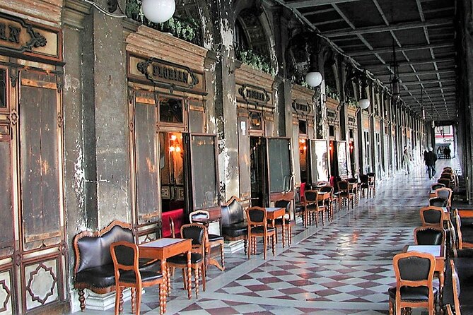 A Sweet Stroll Through Venice: Pastries, Chocolate, and Gelato - Why this sweet walk works in Venice