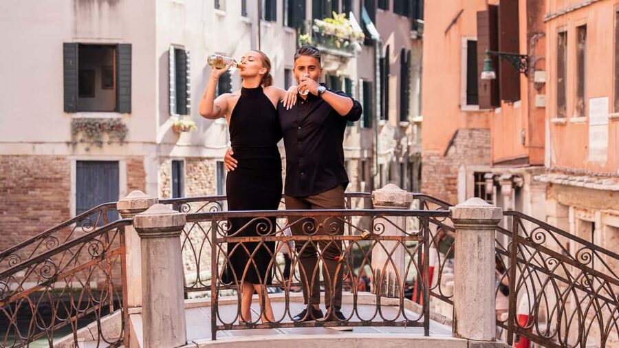 A Unique Photoshoot in Venice - Why a Venice photo session can be worth it