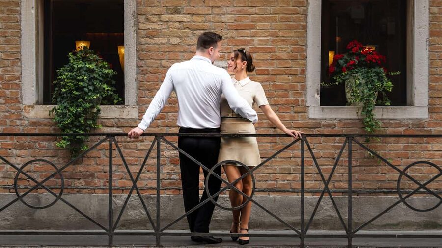 A Unique Photoshoot in Venice - Three locations, 70 images, and five edited selections
