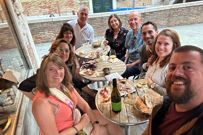 A Venetian Evening: Wine Tasting and Cicchetti with a Local Guide - Who will enjoy this tour most?