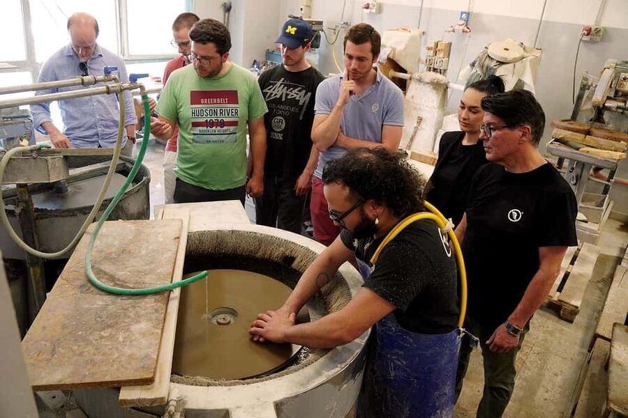Arte Di Murano: Glass Factory Tour - The first sight of molten glass
