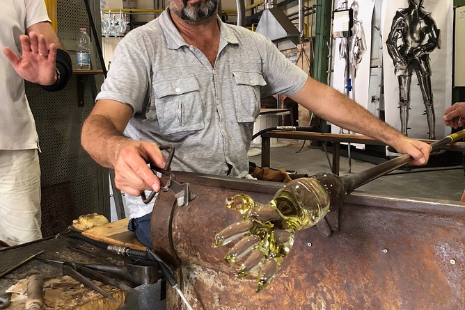 Authentic Murano Glass Tour - The private gallery and secret exhibition