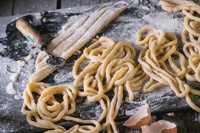 Cesarine: Private Pasta and Tiramisu Class in a Local Venice Home - Booking, cancellation, and basic practical details