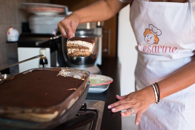 Cesarine: Small Group Pizza and Tiramisu Class in Venice - FAQ