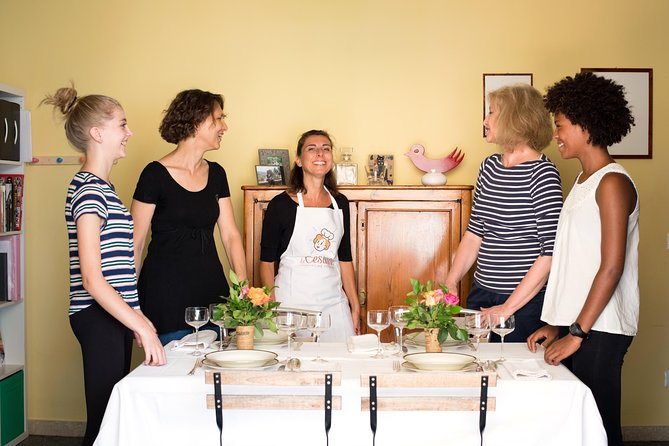 Cesarine: Venice Show Cooking & Dining Experience at Local's Home - Key points at a glance