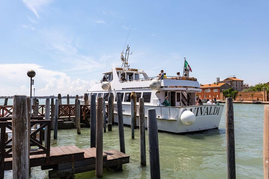Chioggia-Venice: Day&Night Boat Transfer Round-Trip or 1-Way - Using the Laguna Sud audio guide