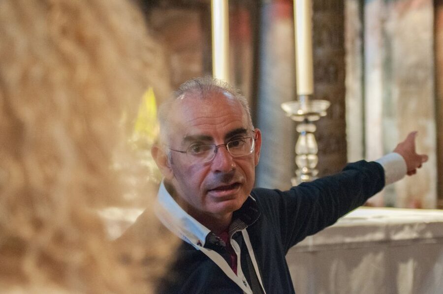 Classic Venice: 2-Hour Walking Tour with Basilica Entry - Timing, meeting point, and practical planning
