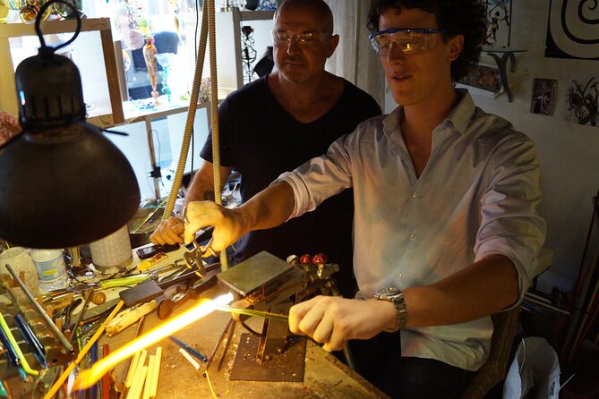 Create your Glass Artwork: Private Lesson with Local Artisan in Venice - Timing, meeting point, and getting there