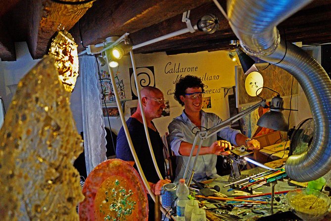 Create your Glass Artwork: Private Lesson with Local Artisan in Venice - Authenticity, safety, and the limits of the format