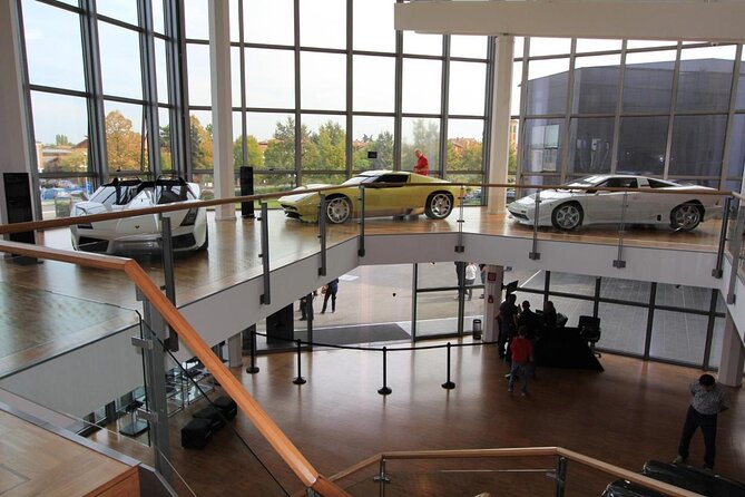 Create your Lamborghini and Ferrari day from Venice - Lamborghini headquarters and the famous bull