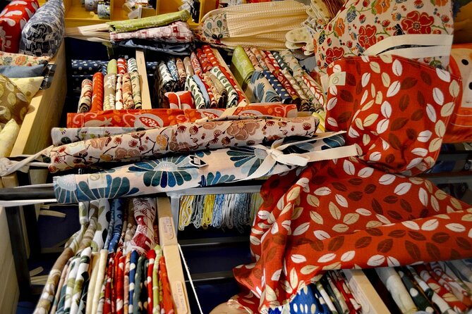 Creative Venice: Artisan Excellence and Craftsmen Workshops - Recycled materials become Venetian shoes