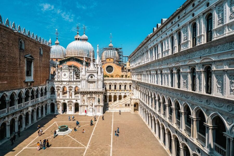 Doge's Palace, Bridge of Sighs & Prison Skip-the-Line Tour - What the 90-minute timing means