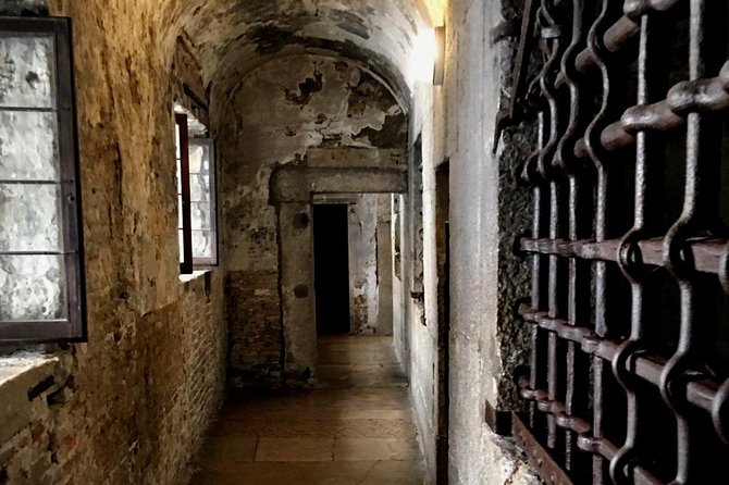 Doge's Palace Guided Tour - Meeting at Calle larga de l’Ascension