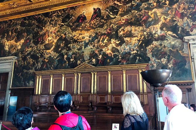 Doge's Palace Guided Tour - The Bridge of Sighs and the prison cells