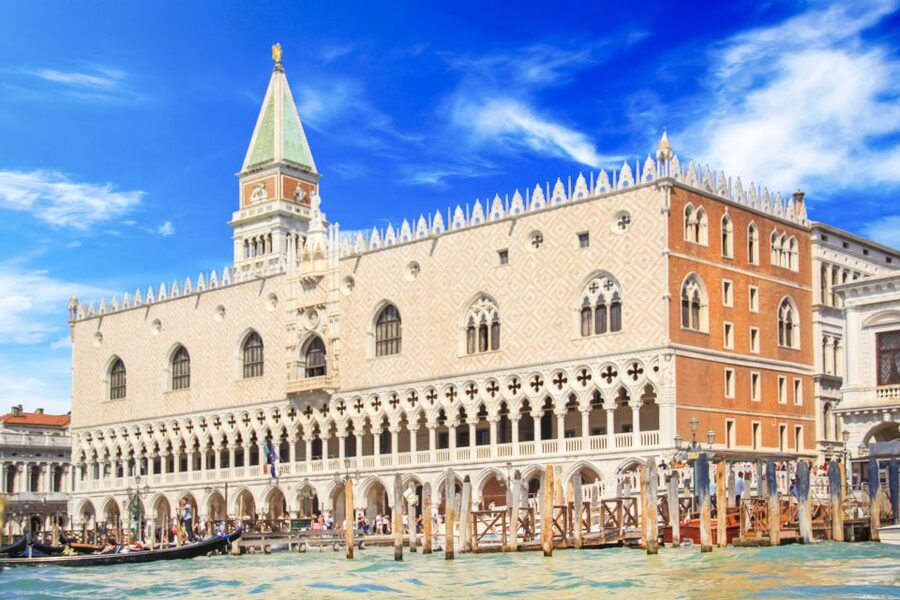 Doge's Palace Skip-the-Line Guided Tour - Inside the courtyards and Opera Museum
