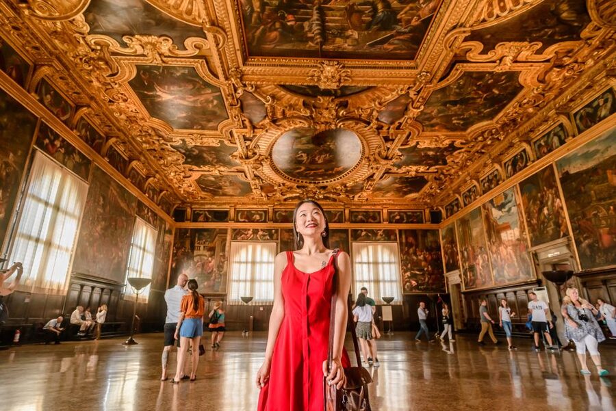 Doge's Palace & St. Mark's Basilica with Terrace Access Tour - Entering the Doge’s Palace through priority admission