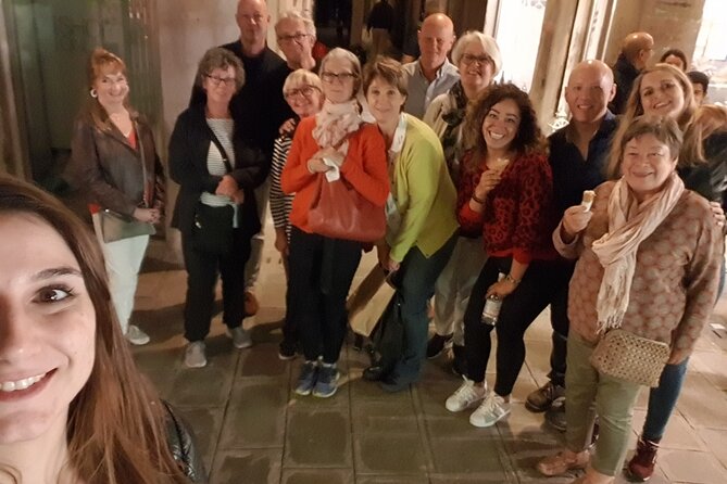 Eat, Drink and Repeat: Wine and Food Tasting Tour in Venice - Who should book this experience?
