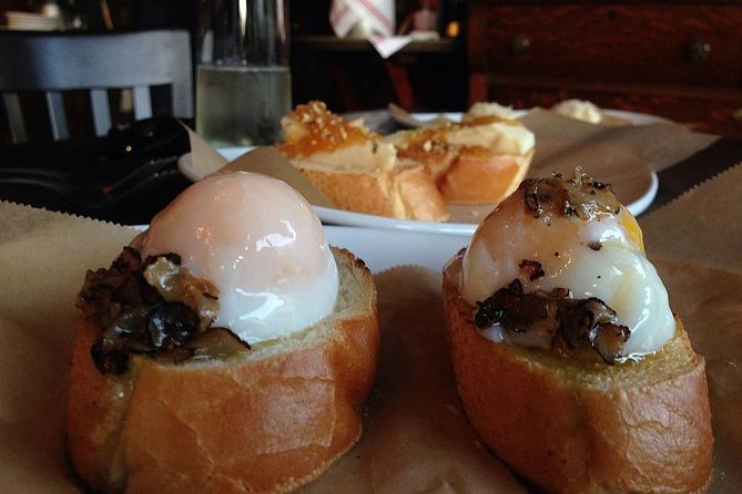 Eat Like a Local: Venice 3-Hour Small-Group Food Tasting Tour - More cicchetti in Santa Croce