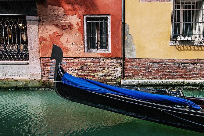 Enchanting Venice: Private Gondola Experience - Starting at Santa Maria del Giglio