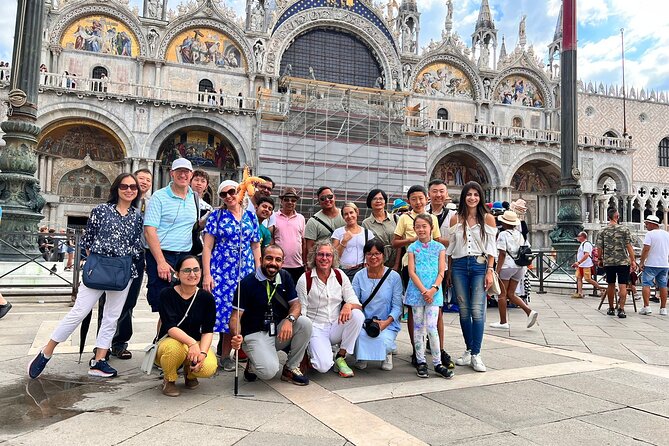 Exclusive Entrance Doge Palace & St. Mark's Basilica Terrace Tour - Who should book this experience?