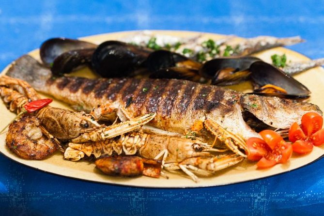 Experience A Traditional Sailor’s Supper In The Venetian Lagoon - Meeting Massimo near Santa Maria Formosa