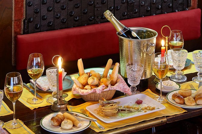 Four-Course Food & Wine Pairing Elegant Dinner in Venice - How much value do you get for $262.85?
