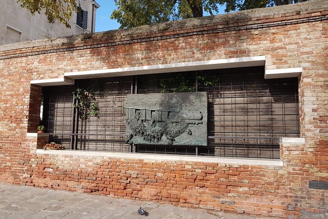 Friendinvenice Cannaregio &Jewish Heritage- private tour - Who should choose this Cannaregio walk?