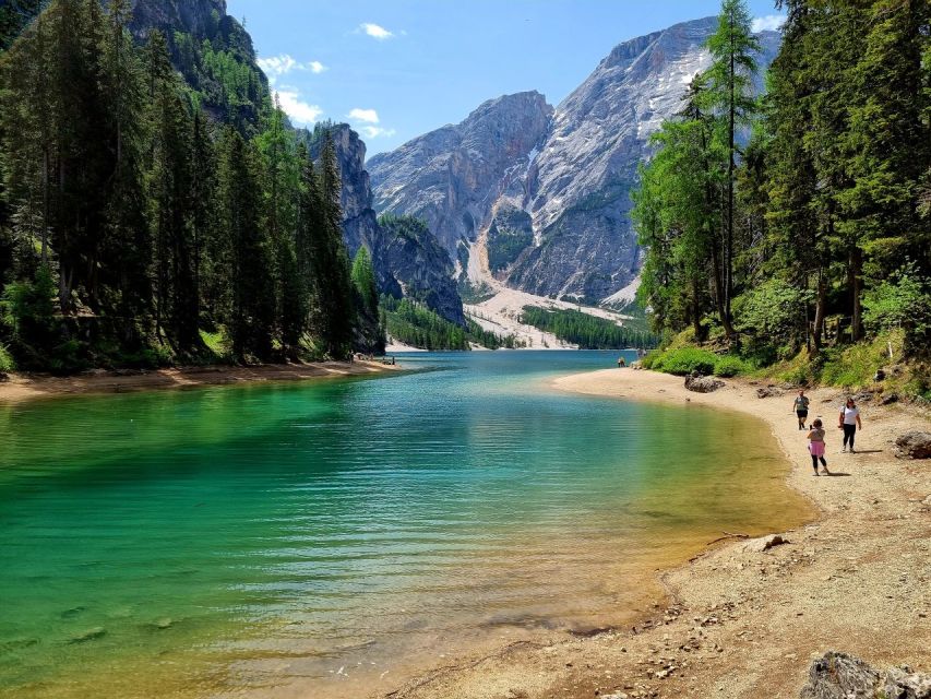 From Venice: Dolomites and Lake Braies Day Trip by Minivan - Tre Cime di Lavaredo: a short but dramatic photo stop