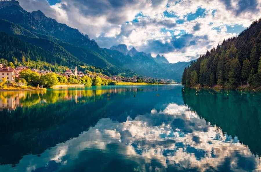 From Venice: Lakes of the Dolomites Tour - Why this day trip works from Venice