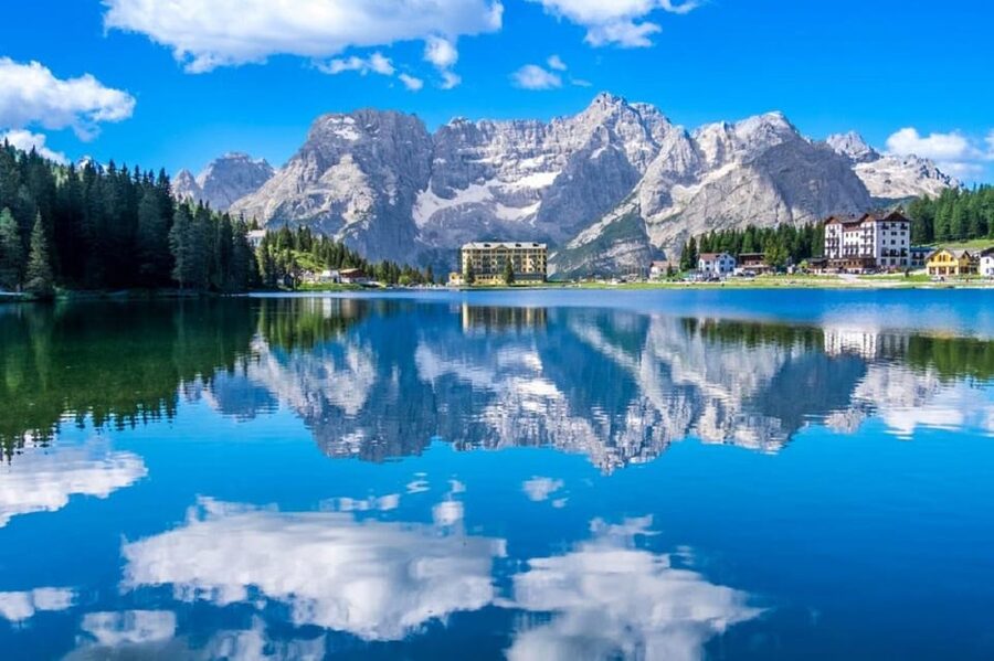 From Venice: Lakes of the Dolomites Tour - The early start from Venice