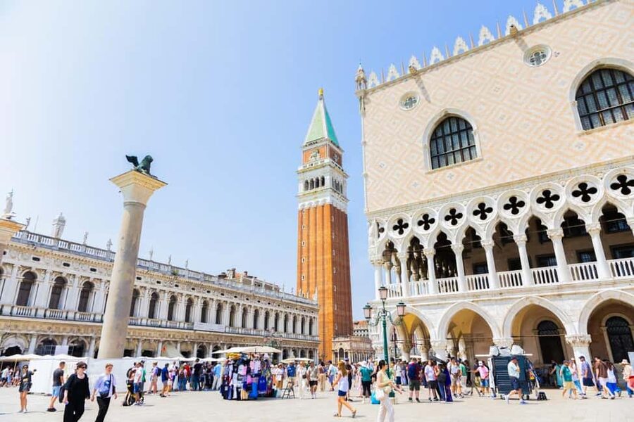 From Venice: Murano and Burano Half-Day Island Tour by Boat - Should you book it?