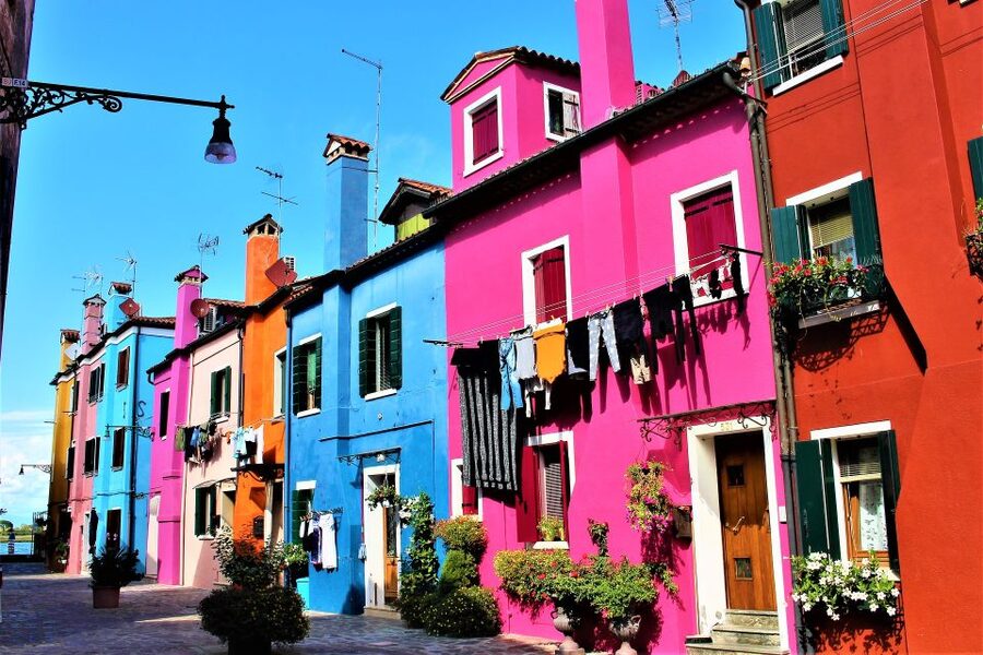 From Venice: Murano and Burano Private Tour with Transfer - Choosing between two, four, and six hours