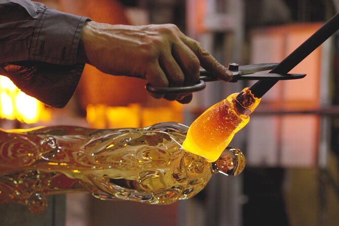 From Venice: Private boat from hotel, Glass blowing demo and Gift - Booking details that can affect your plans