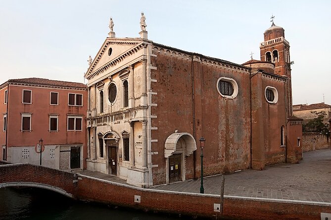 Gay Life in Venice from the Middle Ages to Present Days - Writers, artists, and secret meetings near the Grand Canal