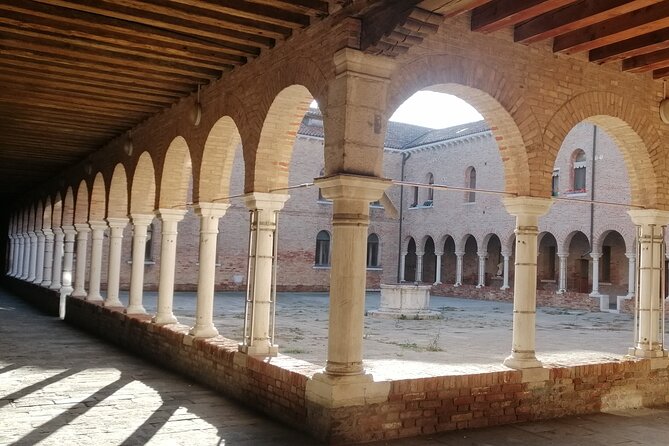 Giudecca Island Discovery Tour - The quieter lanes near Fondamenta de le Convertite