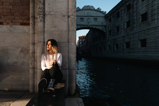 Glam photoshoot in hidden Venice! (up to 4) - Timing, communication, and the cruise-ship warning