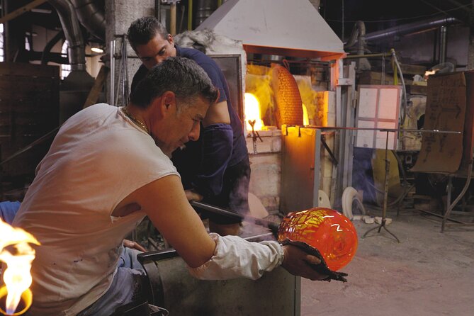 Glass Blowing Experience with Glass Master - Inside Gino Mazzuccato Murano Glass
