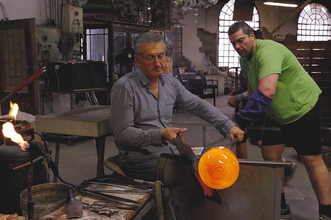 Glass Blowing Experience with Glass Master - Your turn at the blowpipe