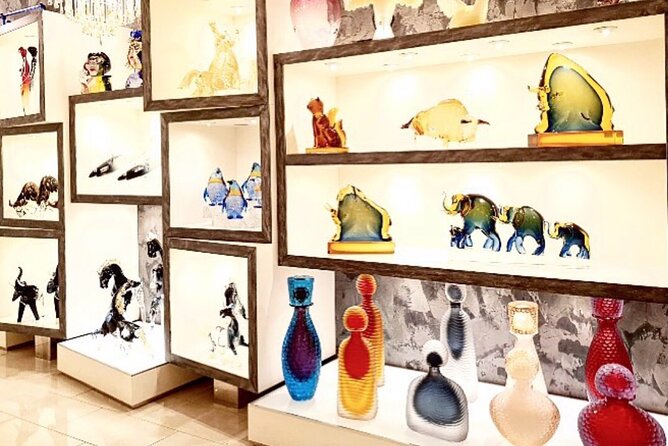Glass Blowing Live Demo, Showroom visit and Artistic Glass gift! - Booking timing and cancellation