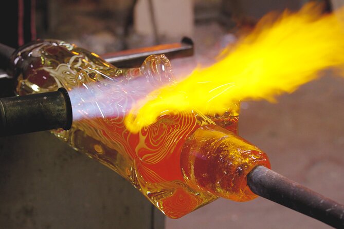 Glass Blowing Live Demo, Showroom visit and Artistic Glass gift! - What happens at Gino Mazzuccato Murano Glass