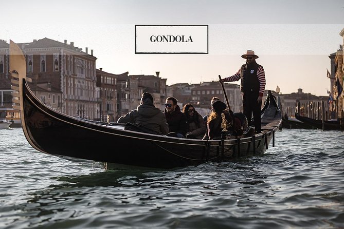 Grand Canal Gondola Experience with Live Commentary™ - Why this gondola ride works for a first visit