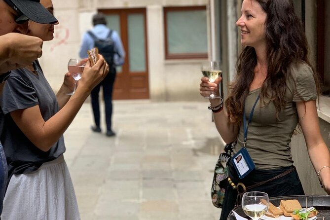 Guided Small Group Kickstart Food Tour of Venice - What the $84.29 price really covers