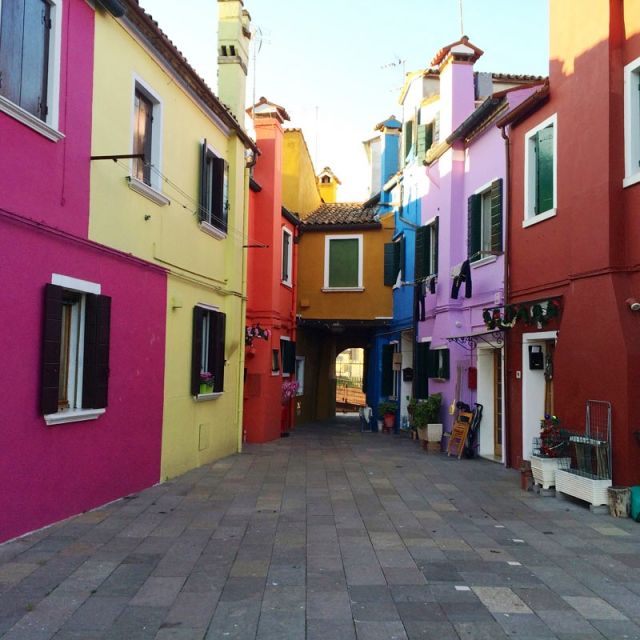 Guided Tour of Burano Island - Time to explore Burano on your own