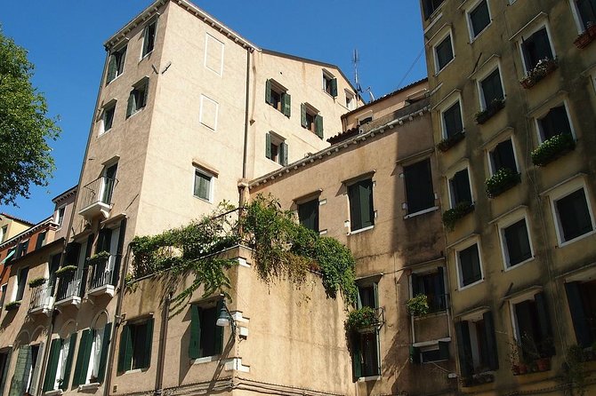 Guided Tour of the Jewish Ghetto in Venice with Cannaregio & Synagogues Visit - Choosing morning or afternoon
